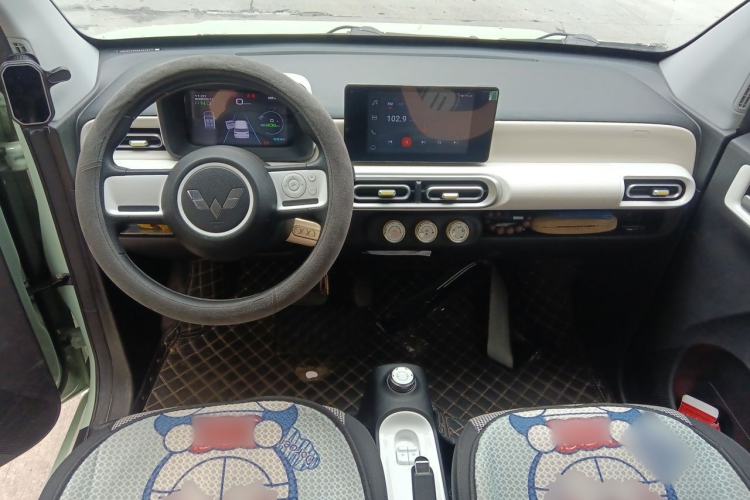 Used Wuling Hongguang MINIEV 2024 3rd Generation 215km Advanced Version Center Console