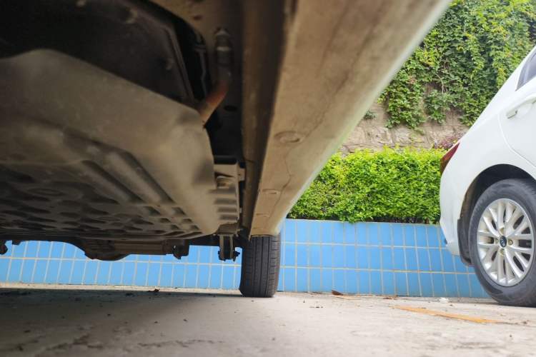 Used Wuling Hongguang MINIEV 2024 3rd Generation 215km Advanced Version Chassis Front Left