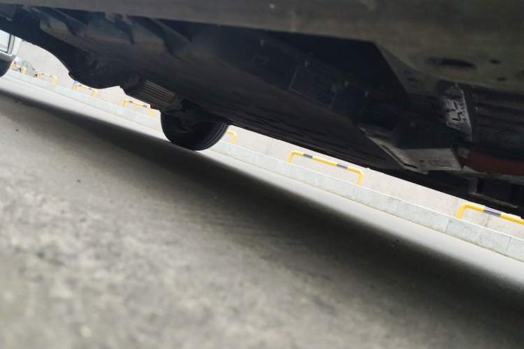 Used Wuling Hongguang MINIEV 2024 3rd Generation 215km Youth Edition Chassis Front Right