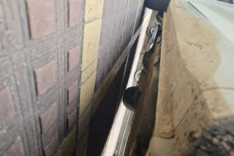 Used Wuling Hongguang MINIEV 2024 3rd Generation 215km Youth Edition Chassis Front Right