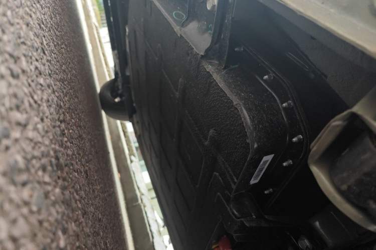 Used Wuling Hongguang MINIEV 2024 3rd Generation 215km Youth Edition Chassis Rear Left