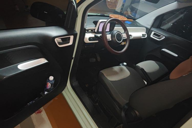 Used Wuling Hongguang MINIEV 2024 3rd Generation 215km Youth Edition Driver Seat