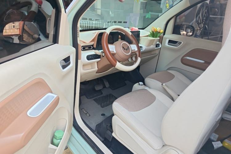 Used Wuling Hongguang MINIEV 2024 3rd Generation 215km Advanced Version Driver Seat