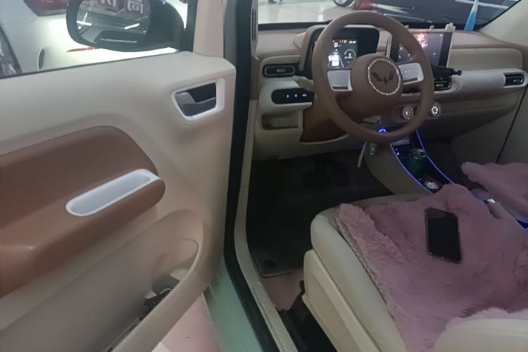 Used Wuling Hongguang MINIEV 2024 3rd Generation 215km Advanced Version Driver Seat