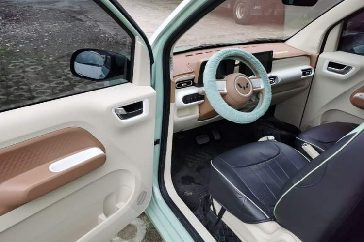 Used Wuling Hongguang MINIEV 2024 3rd Generation 170 km Driver Seat