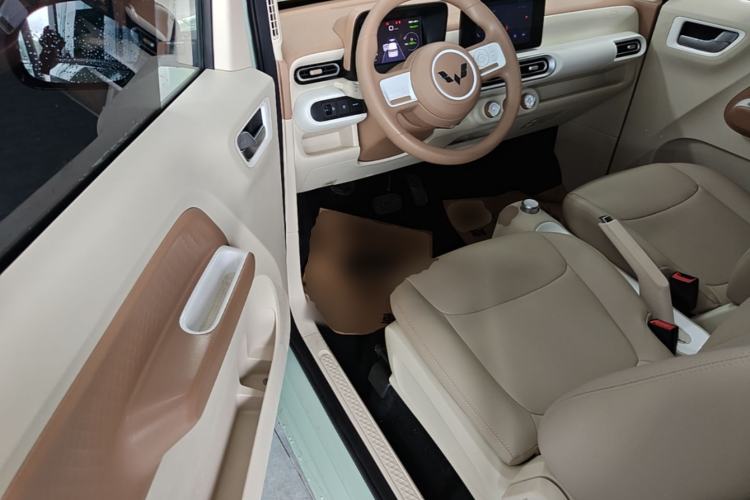 Used Wuling Hongguang MINIEV 2024 3rd Generation 215km Advanced Version Driver Seat