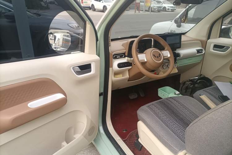 Used Wuling Hongguang MINIEV 2024 3rd Generation 215km Advanced Version Driver Seat