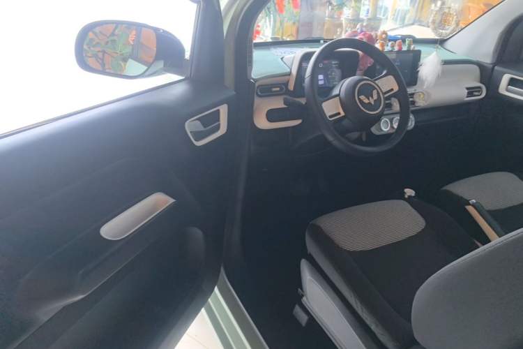 Used Wuling Hongguang MINIEV 2024 3rd Generation 215km Advanced Version Driver Seat