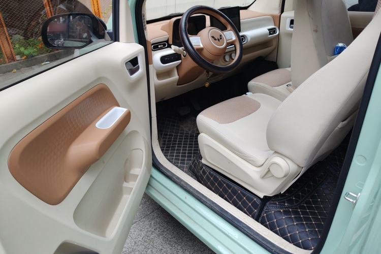 Used Wuling Hongguang MINIEV 2024 3rd Generation 215km Youth Edition Driver Seat
