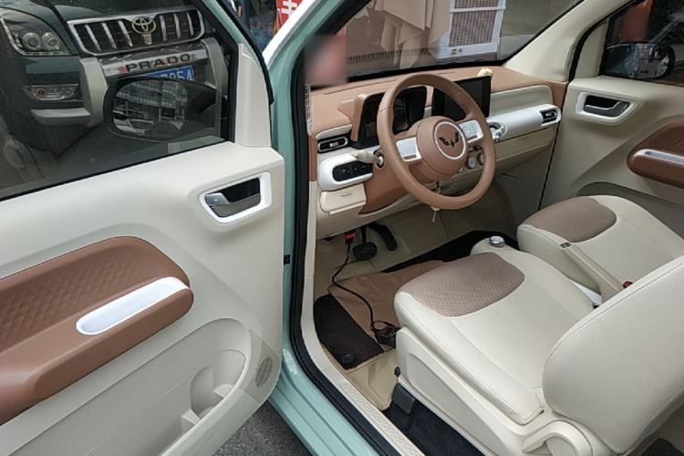 Used Wuling Hongguang MINIEV 2024 3rd Generation 215km Advanced Version Driver Seat