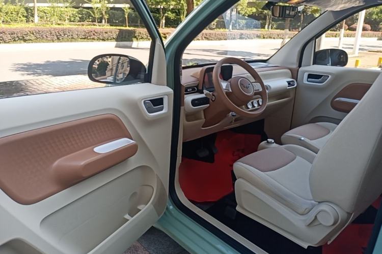 Used Wuling Hongguang MINIEV 2024 3rd Generation 215km Youth Edition Driver Seat