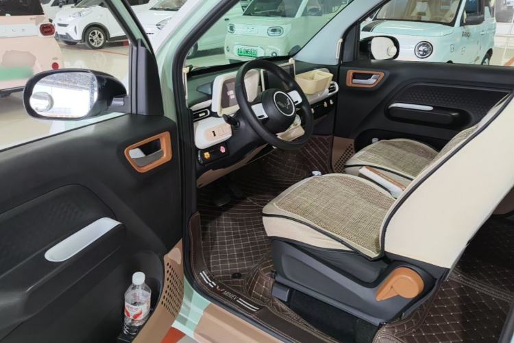 Used Wuling Hongguang MINIEV 2024 3rd Generation 215km Advanced Version Driver Seat