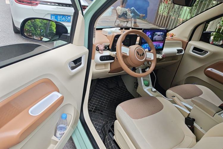Used Wuling Hongguang MINIEV 2024 3rd Generation 215km Youth Edition Driver Seat