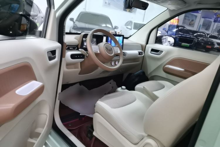 Used Wuling Hongguang MINIEV 2024 3rd Generation 215km Youth Edition Driver Seat