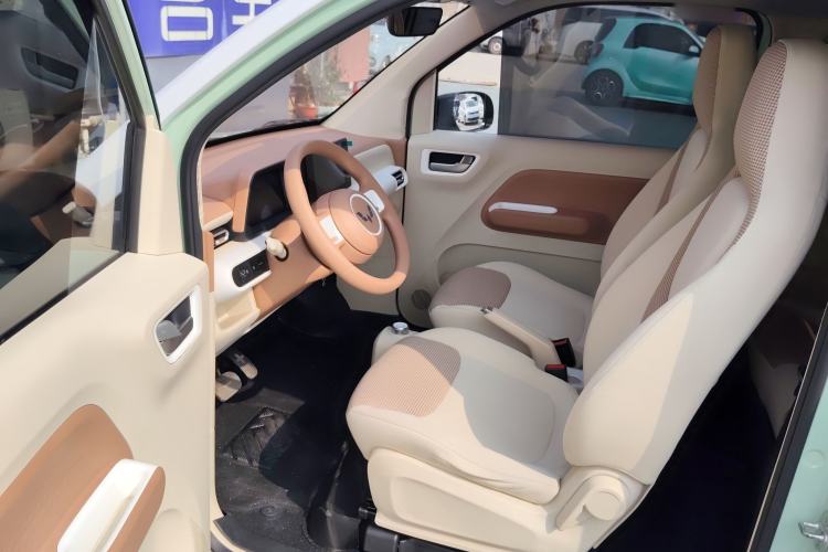 Used Wuling Hongguang MINIEV 2024 3rd Generation 170 km Driver Seat