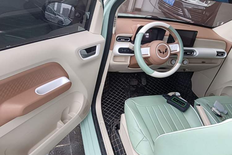 Used Wuling Hongguang MINIEV 2024 3rd Generation 170 km Driver Seat