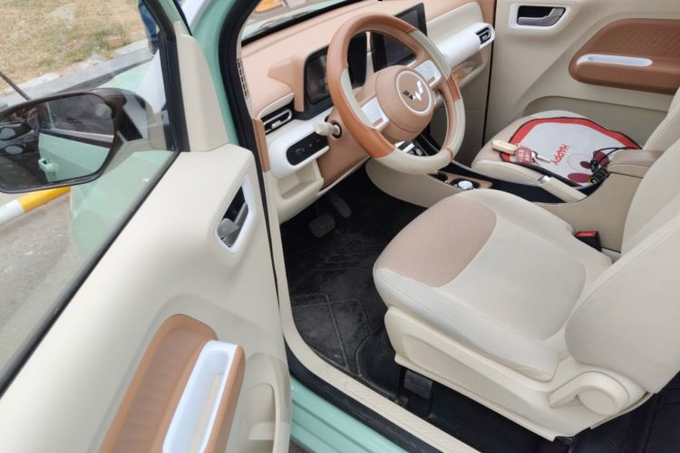 Used Wuling Hongguang MINIEV 2024 3rd Generation 215km Advanced Version Driver Seat