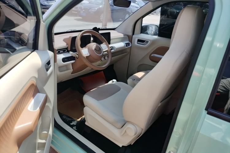 Used Wuling Hongguang MINIEV 2024 3rd Generation 215km Advanced Version Driver Seat