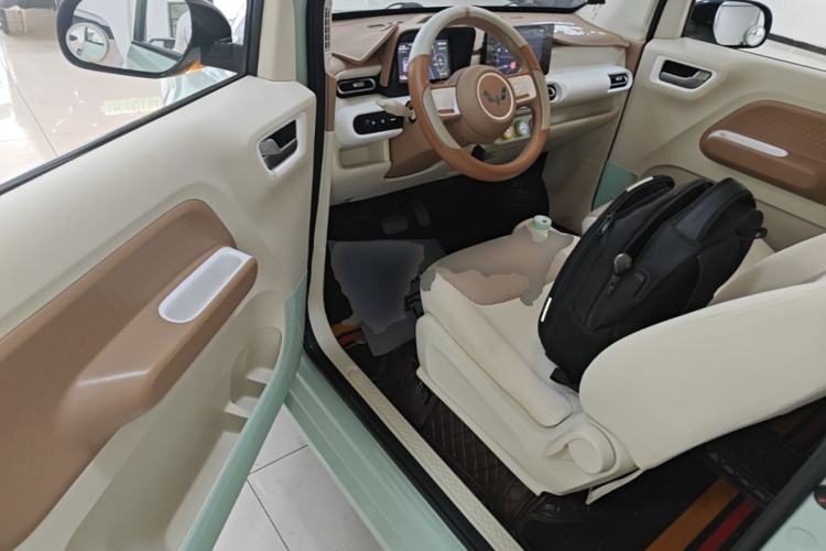 Used Wuling Hongguang MINIEV 2024 3rd Generation 215km Advanced Version Driver Seat