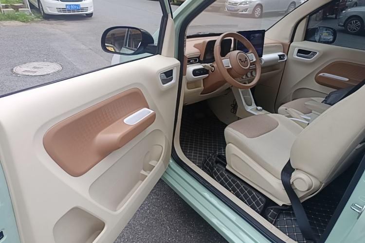 Used Wuling Hongguang MINIEV 2024 3rd Generation 215km Youth Edition Driver Seat