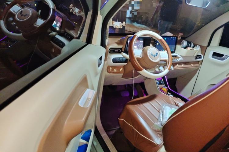 Used Wuling Hongguang MINIEV 2024 3rd Generation 215km Youth Edition Driver Seat