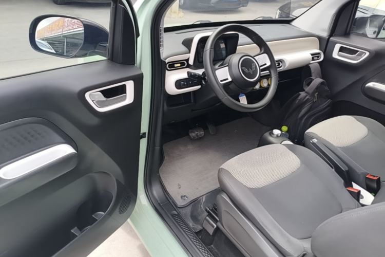 Used Wuling Hongguang MINIEV 2024 3rd Generation 215km Youth Edition Driver Seat