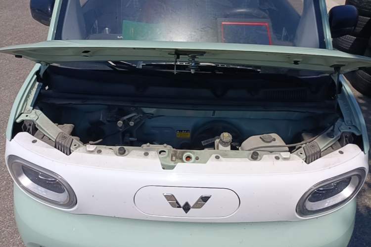 Used Wuling Hongguang MINIEV 2024 3rd Generation 215km Youth Edition Engine Bay