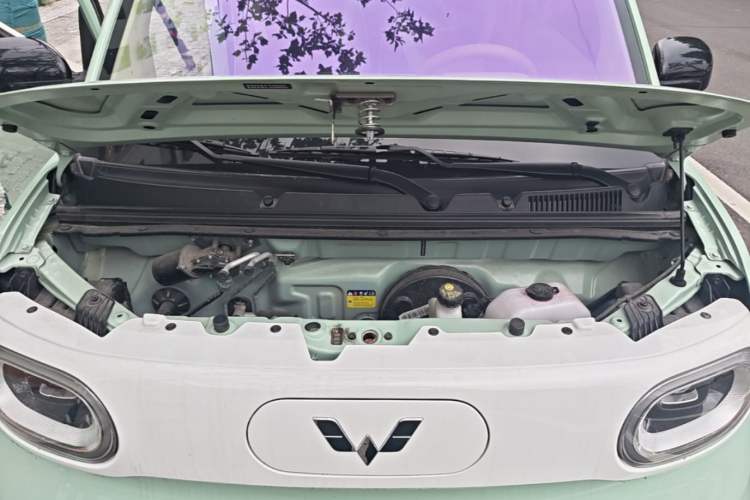 Used Wuling Hongguang MINIEV 2024 3rd Generation 215km Youth Edition Engine Bay