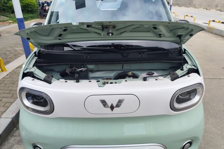 Used Wuling Hongguang MINIEV 2024 3rd Generation 215km Youth Edition Engine Bay