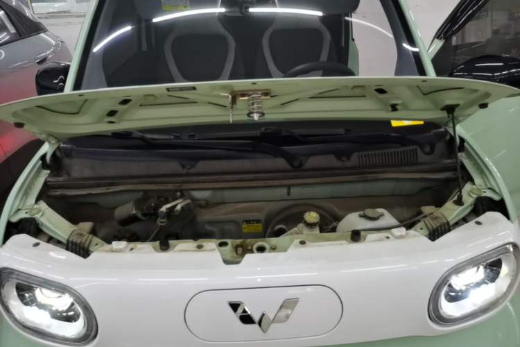 Used Wuling Hongguang MINIEV 2024 3rd Generation 215km Youth Edition Engine Bay