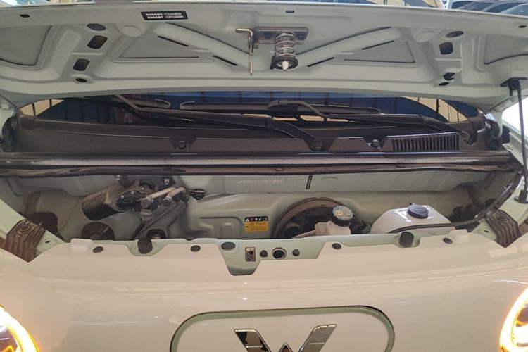 Used Wuling Hongguang MINIEV 2024 3rd Generation 215km Advanced Version Engine Bay