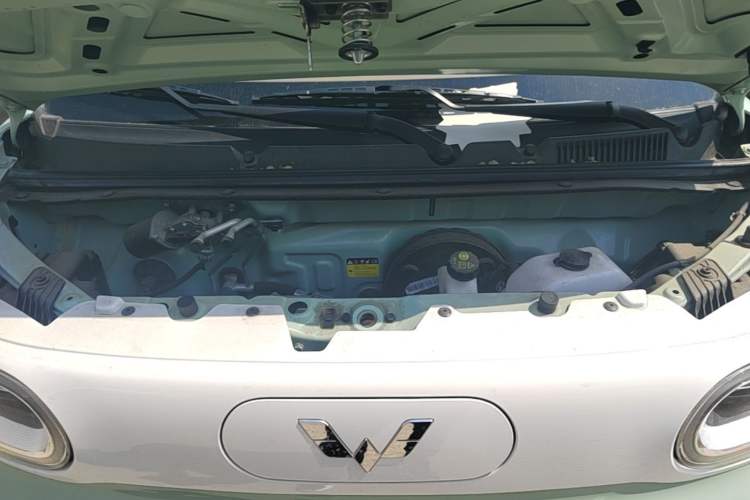Used Wuling Hongguang MINIEV 2024 3rd Generation 215km Youth Edition Engine Bay