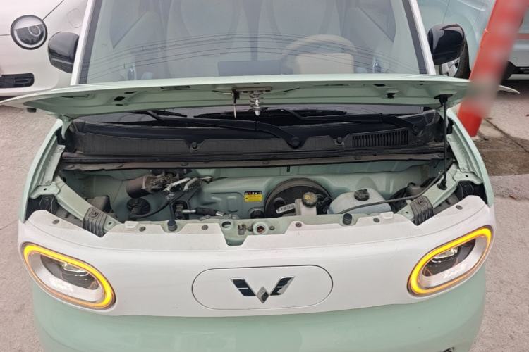 Used Wuling Hongguang MINIEV 2024 3rd Generation 215km Advanced Version Engine Bay