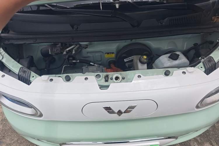 Used Wuling Hongguang MINIEV 2024 3rd Generation 215km Advanced Version Engine Bay