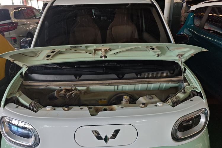 Used Wuling Hongguang MINIEV 2024 3rd Generation 215km Advanced Version Engine Bay