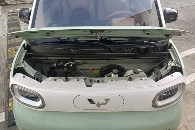 Used Wuling Hongguang MINIEV 2024 3rd Generation 215km Advanced Version Engine Bay