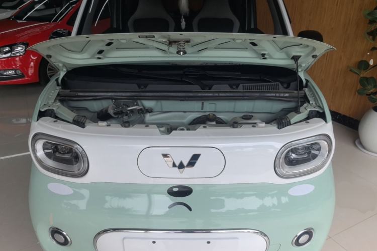 Used Wuling Hongguang MINIEV 2024 3rd Generation 215km Advanced Version Engine Bay