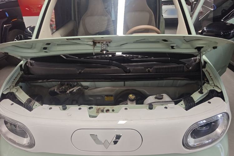 Used Wuling Hongguang MINIEV 2024 3rd Generation 215km Youth Edition Engine Bay