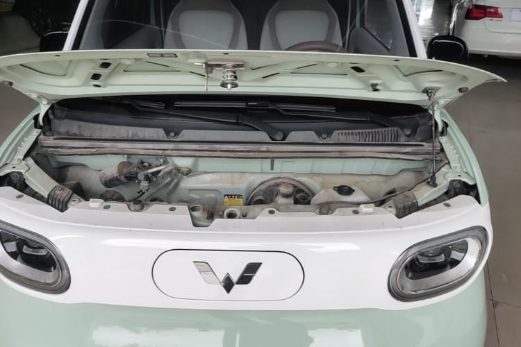 Used Wuling Hongguang MINIEV 2024 3rd Generation 170 km Engine Bay