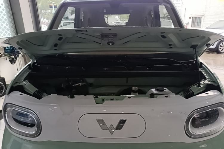 Used Wuling Hongguang MINIEV 2024 3rd Generation 215km Youth Edition Engine Bay