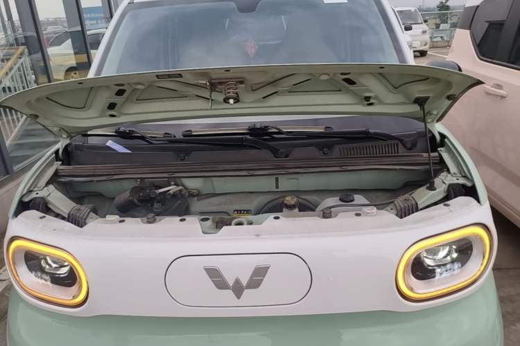 Used Wuling Hongguang MINIEV 2024 3rd Generation 215km Advanced Version Engine Bay