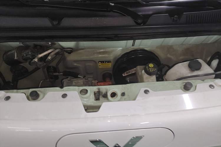 Used Wuling Hongguang MINIEV 2024 3rd Generation 215km Youth Edition Engine Bay
