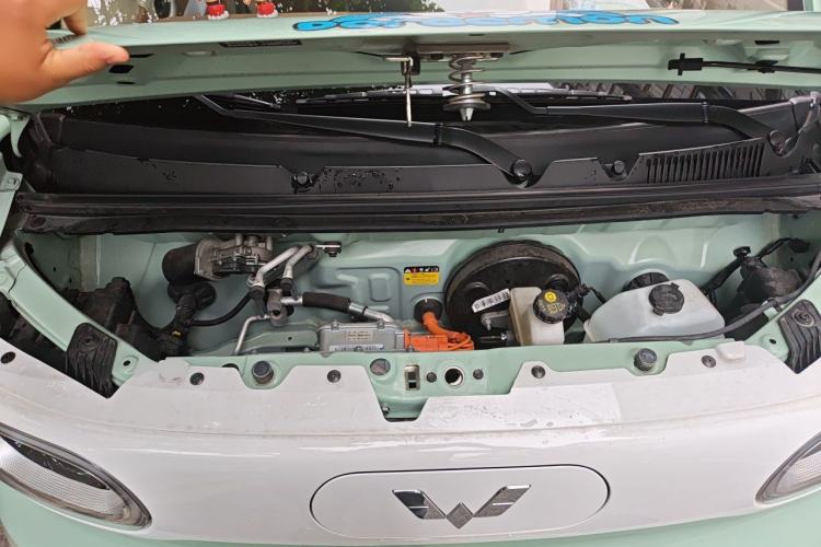 Used Wuling Hongguang MINIEV 2024 3rd Generation 215km Youth Edition Engine Bay