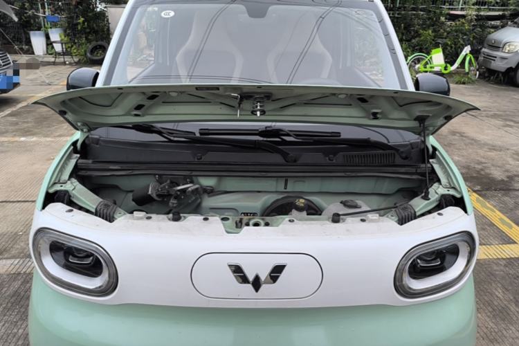 Used Wuling Hongguang MINIEV 2024 3rd Generation 215km Advanced Version Engine Bay