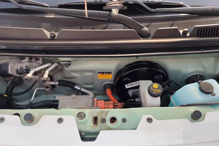 Used Wuling Hongguang MINIEV 2024 3rd Generation 170 km Engine Bay