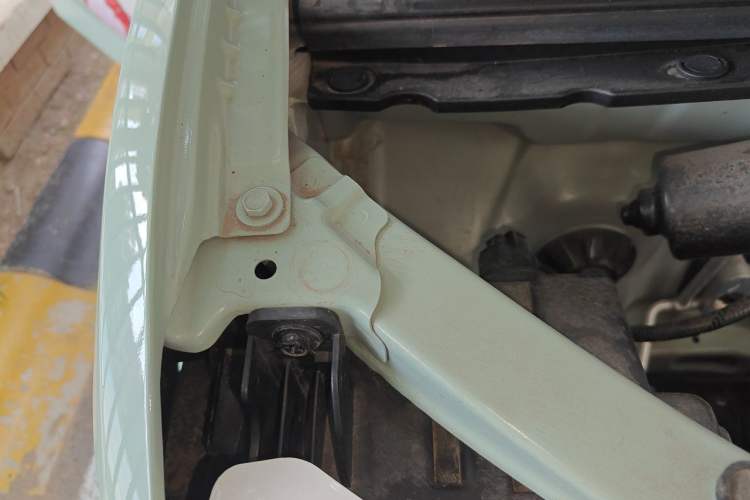 Used Wuling Hongguang MINIEV 2024 3rd Generation 215km Youth Edition Engine Bay Right