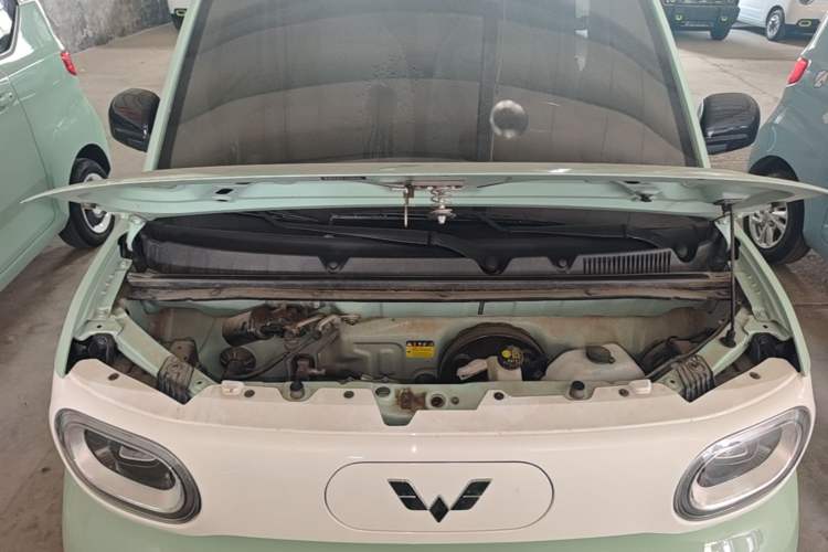 Used Wuling Hongguang MINIEV 2024 3rd Generation 215km Youth Edition Engine Bay