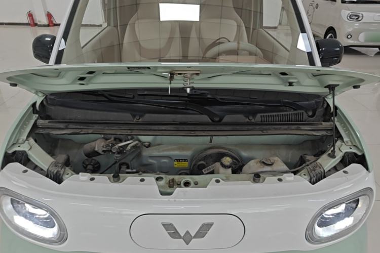 Used Wuling Hongguang MINIEV 2024 3rd Generation 215km Advanced Version Engine Bay