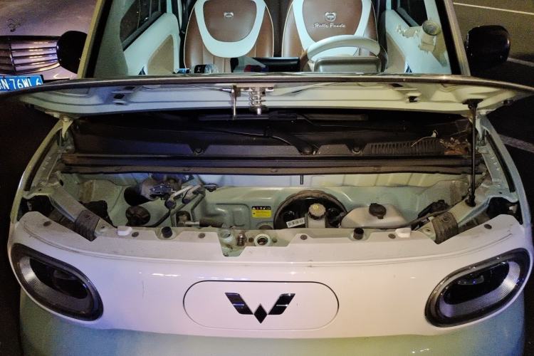 Used Wuling Hongguang MINIEV 2024 3rd Generation 215km Youth Edition Engine Bay
