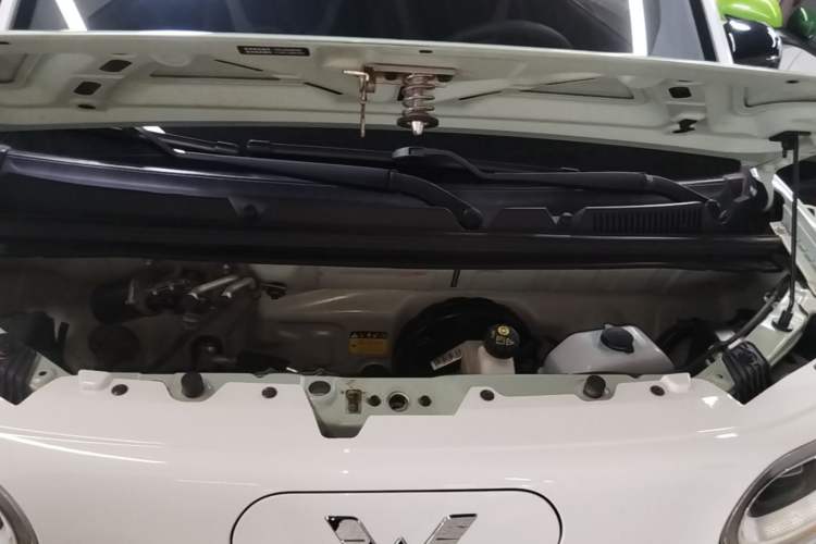Used Wuling Hongguang MINIEV 2024 3rd Generation 215km Advanced Version Engine Bay